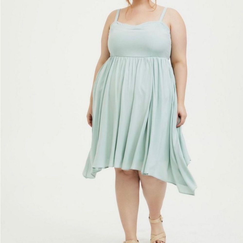 Torrid Mint Challis Sharkbite Skater Dress Size 12 Large